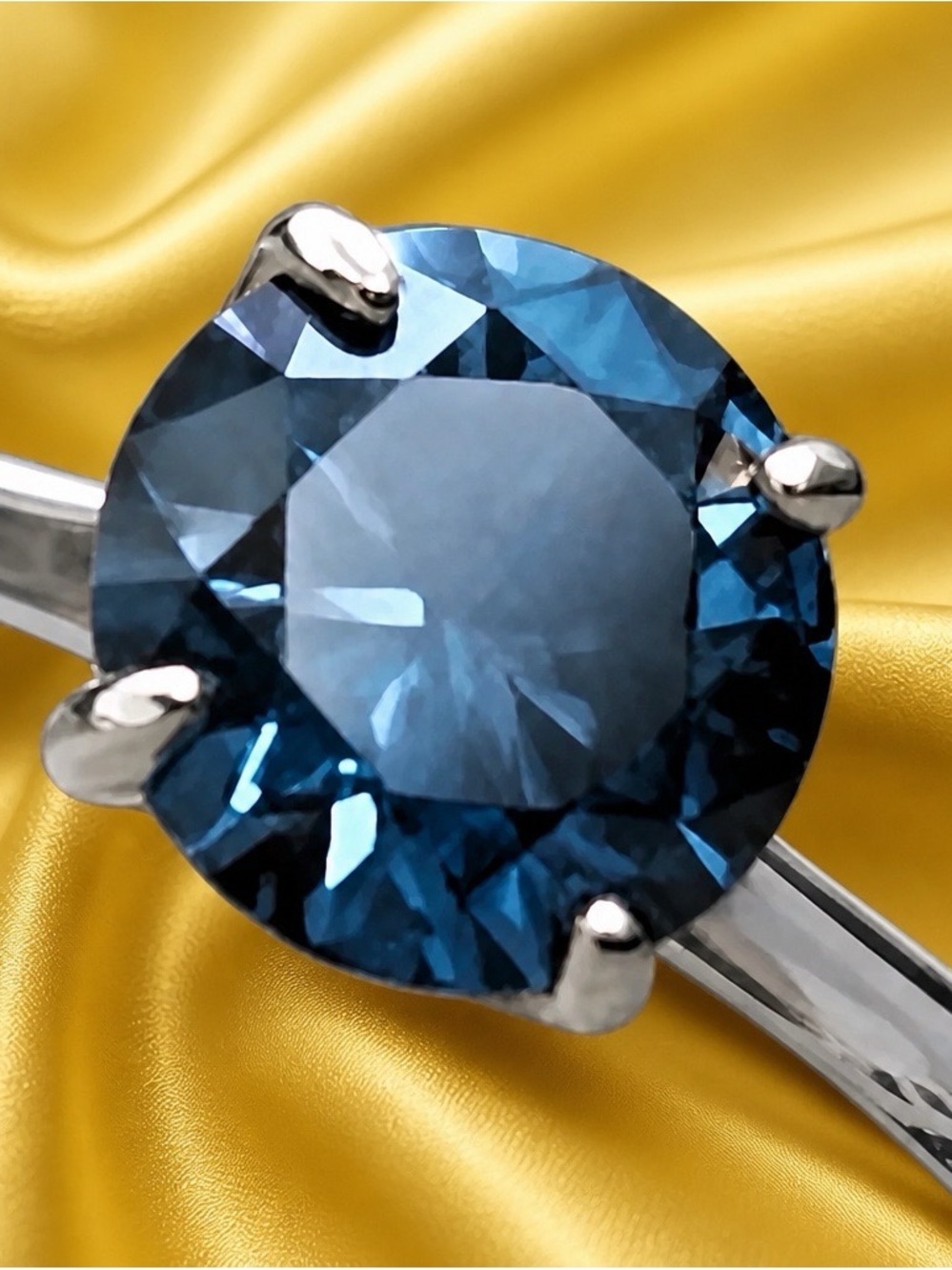 Royal Blue 6.5mm diameter AAA Round Moissanite, 925 Sterling Silver